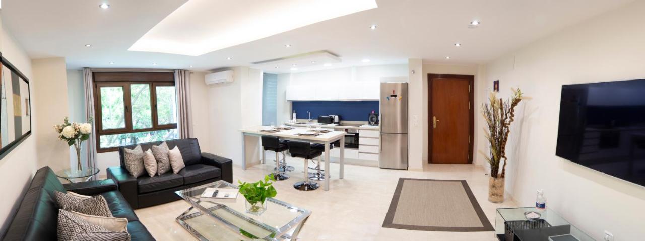 Edificio Ramiro Apartment Marbella Ngoại thất bức ảnh