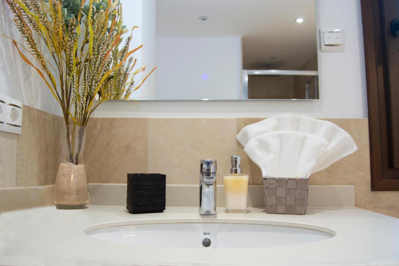 Edificio Ramiro Apartment Marbella Ngoại thất bức ảnh