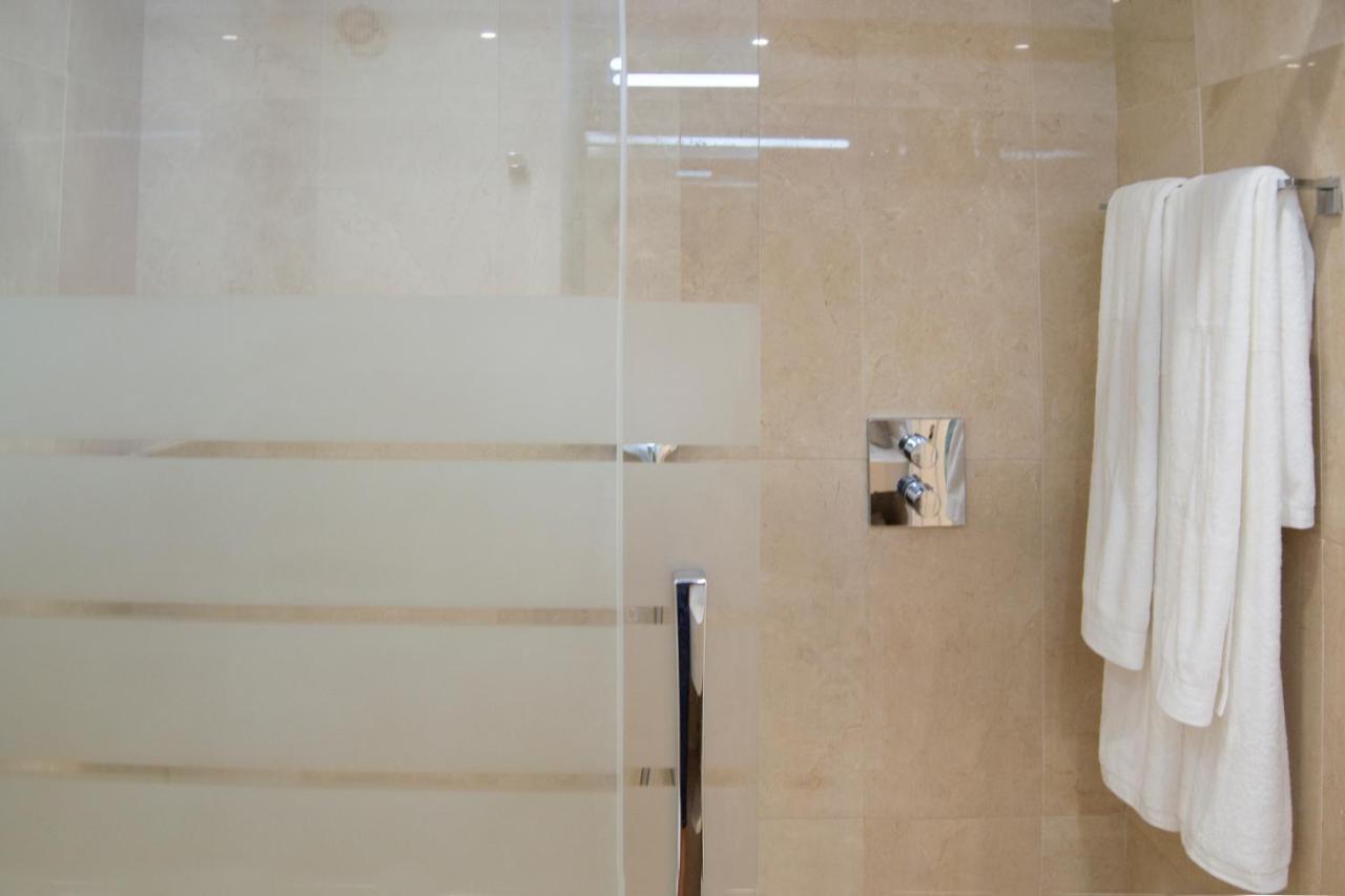 Edificio Ramiro Apartment Marbella Ngoại thất bức ảnh